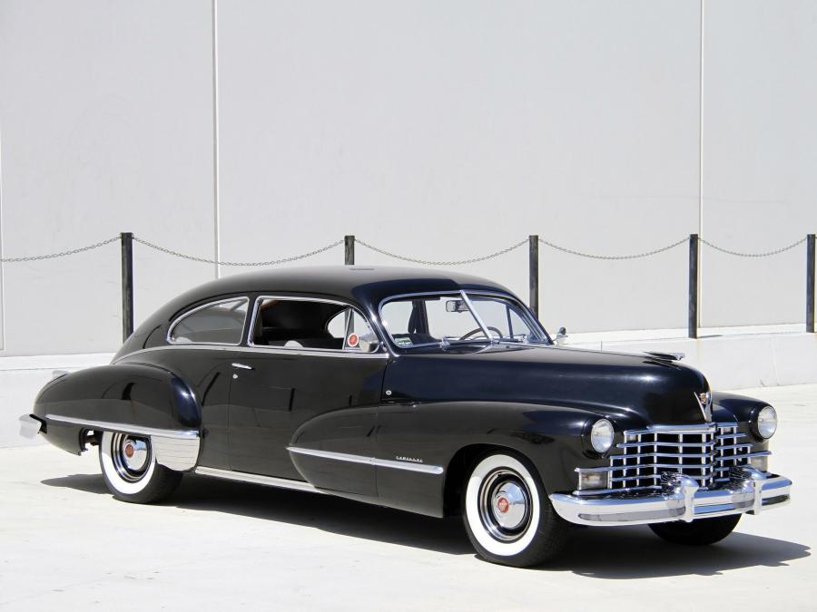  Cadillac Series 62 Club Coupe 1946 года  (фото 6 из 10)